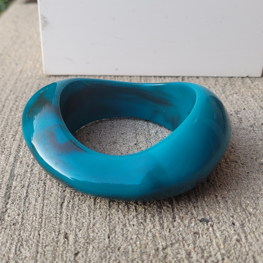 Vintage Chunky Lucite Bracelet